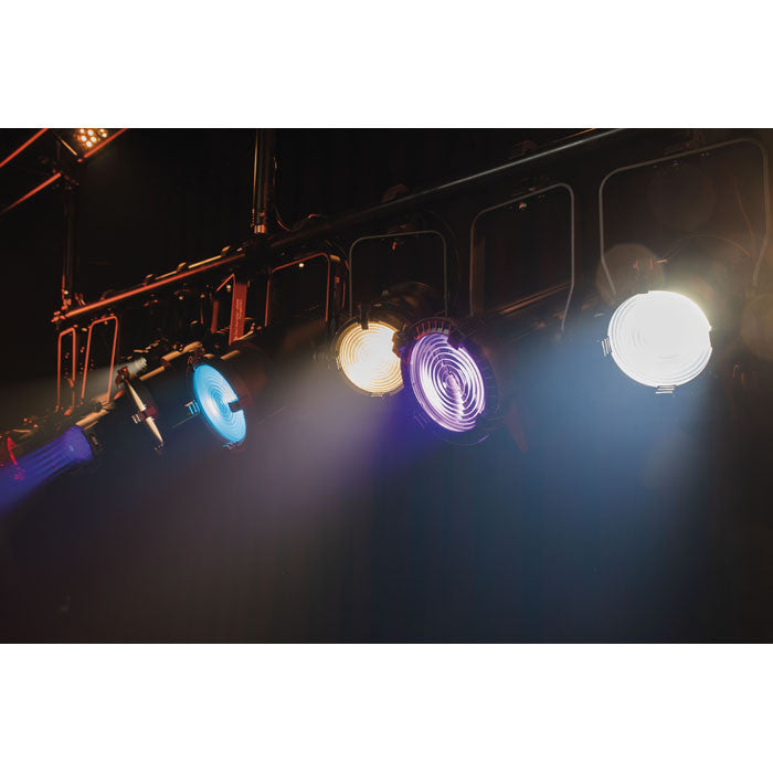 SHOWTEC PERFORMER PROFILE 600 MKIII 260W WARM WHITE LED