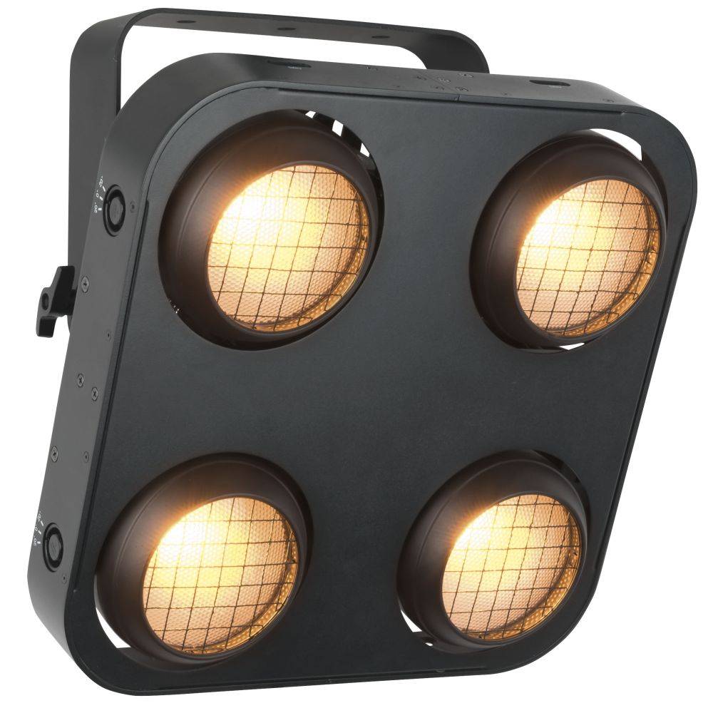 SHOWTEC STAGE BLINDER 4 BLAZE